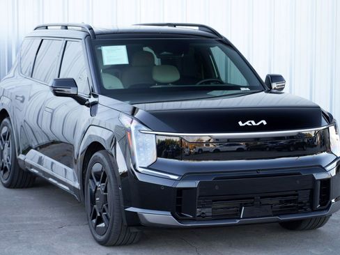 Used 2024 Kia EV9 GT-Line image 60