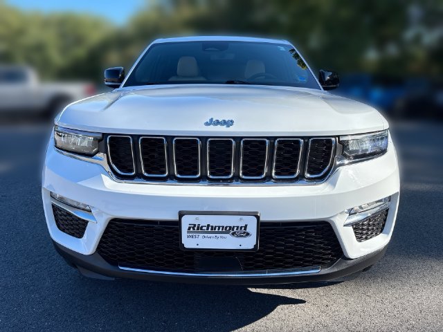 Used 2024 Jeep Grand Cherokee Limited 4xe AWD/4WD image 3