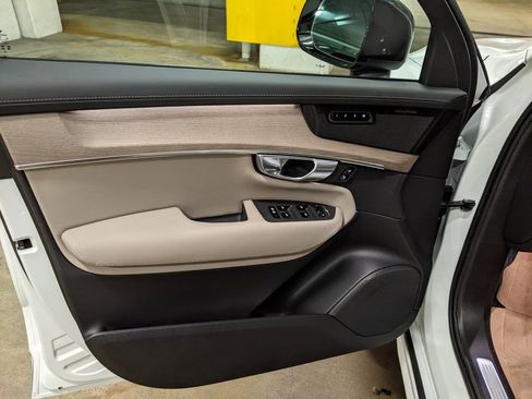 New 2026 Volvo XC90 B6 Ultra AWD/4WD image 9