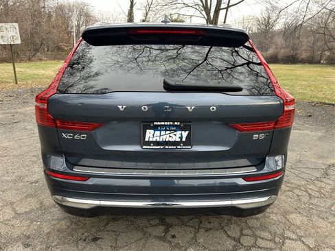 Used 2023 Volvo XC60 B5 Plus w/ Climate Package image 7