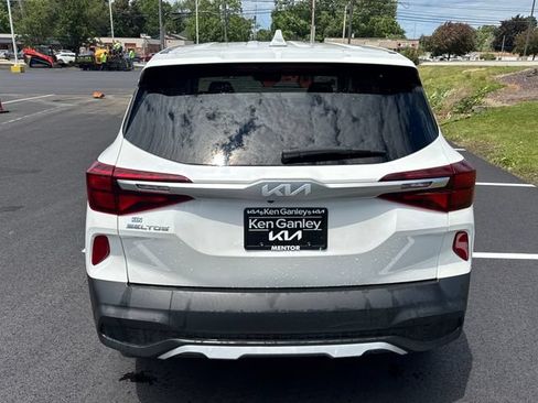 Certified 2023 Kia Seltos LX AWD/4WD image 4