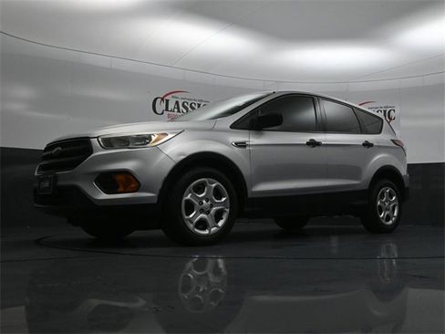 Used 2017 Ford Escape S image 26