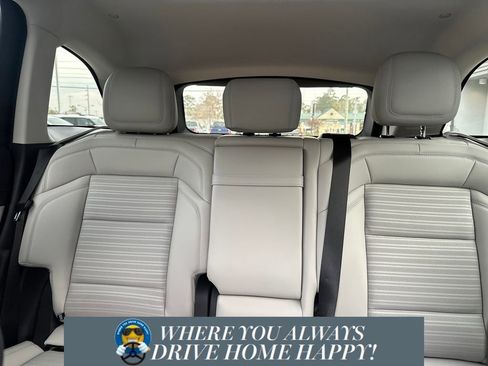 New 2026 Lincoln Nautilus Reserve image 18