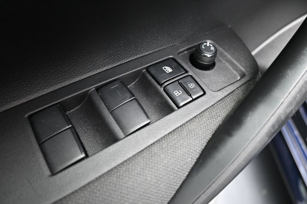 Used 2024 Toyota Corolla LE FWD image 11