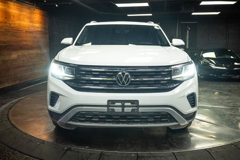 Used 2022 Volkswagen Atlas Cross Sport SE w/ Panoramic Sunroof Package AWD/4WD image 4