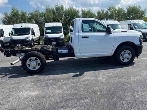 Used 2024 RAM 2500 Tradesman RWD image 7