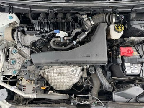 Used 2020 Nissan Rogue S AWD/4WD image 12