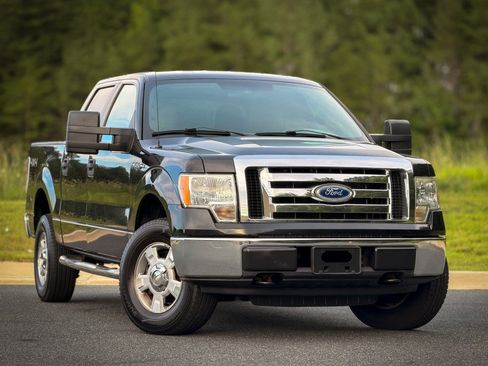 Used 2010 Ford F150 XLT AWD/4WD image 1