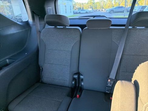 Used 2024 Chevrolet Traverse RS w/ LPO, Floor Liner Package image 9