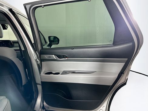 Used 2024 Hyundai Palisade SEL w/ Premium Package image 34