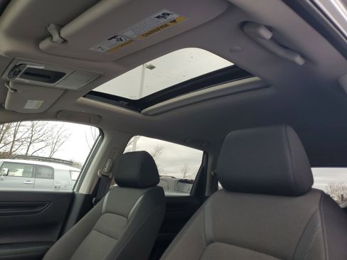 Used 2024 Honda CR-V EX image 17