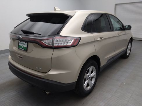 Used 2017 Ford Edge SE FWD image 9