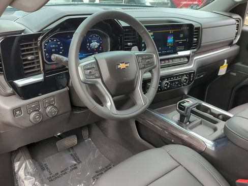 Certified 2026 Chevrolet Silverado 1500 LTZ w/ LTZ Convenience Package II AWD/4WD image 10