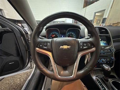 Used 2014 Chevrolet Malibu LTZ image 14