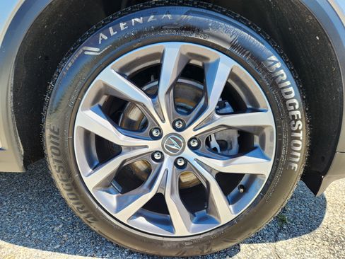 Used 2023 Acura MDX SH-AWD w/ Technology Package image 22