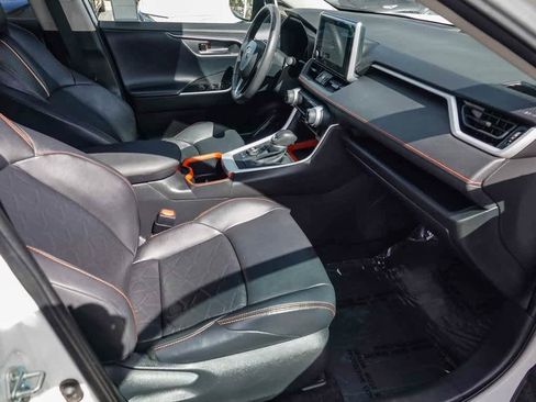 Used 2023 Toyota RAV4 Adventure image 15