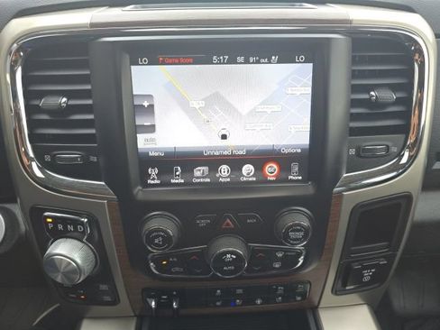 Used 2015 RAM 1500 Laramie w/ Convenience Group AWD/4WD image 25