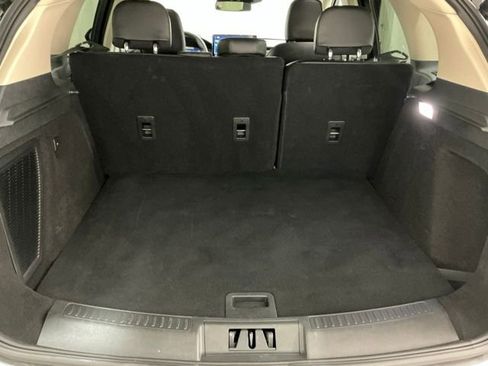 Used 2024 Lincoln Corsair Reserve image 15