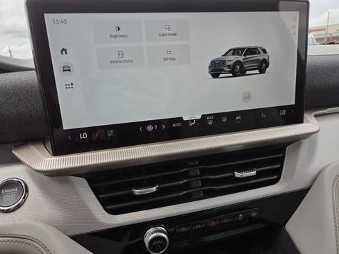 New 2026 Ford Explorer Active w/ Active Comfort Package RWD image 8