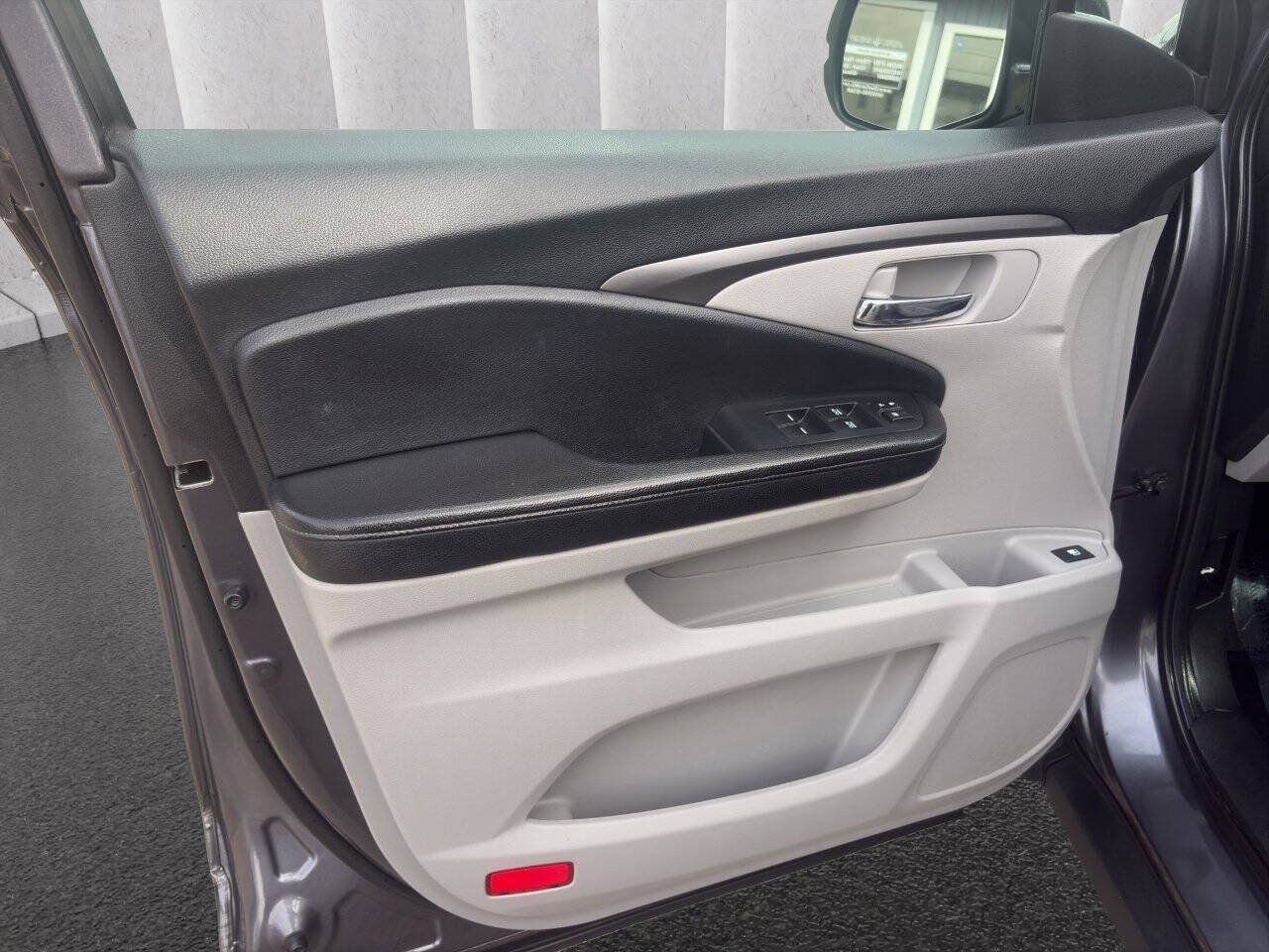 Used 2020 Honda Ridgeline RTL image 14
