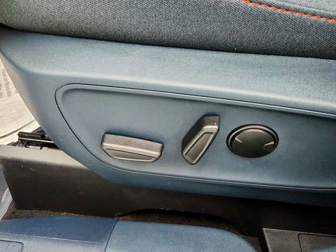 Used 2024 Ford Maverick XLT w/ XLT Luxury Package image 11