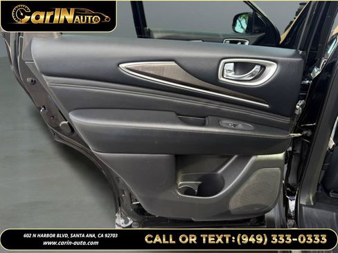 Used 2020 INFINITI QX60 Luxe w/ Essential Package FWD image 28