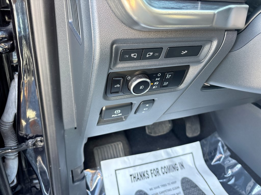 Used 2023 Ford F150 Lariat w/ Equipment Group 502A High AWD/4WD image 31