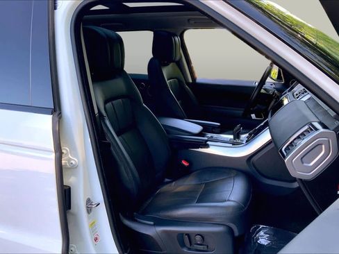 Used 2018 Land Rover Range Rover Sport HSE AWD/4WD image 8
