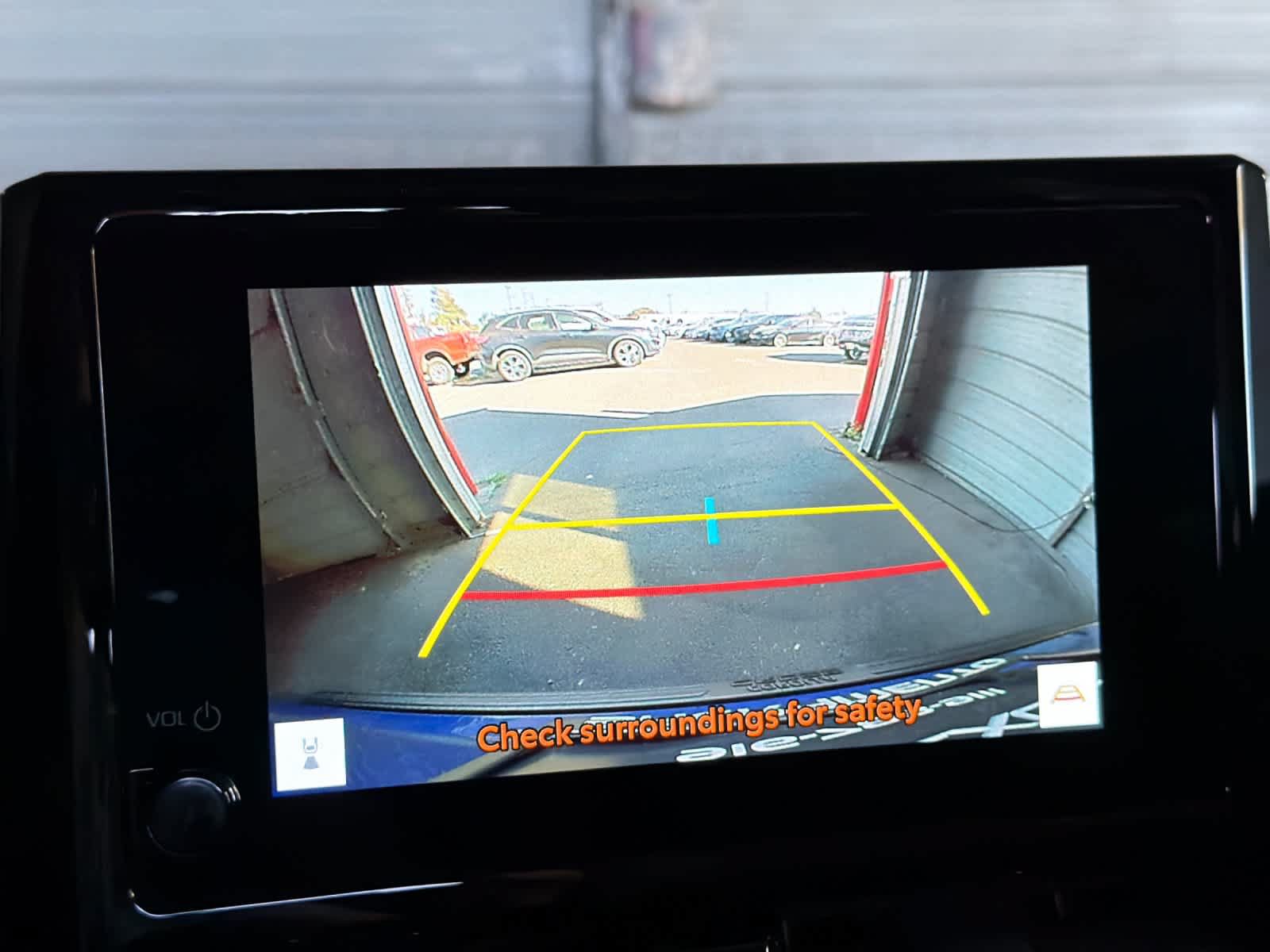 Used 2025 Toyota Corolla Cross XLE FWD image 20