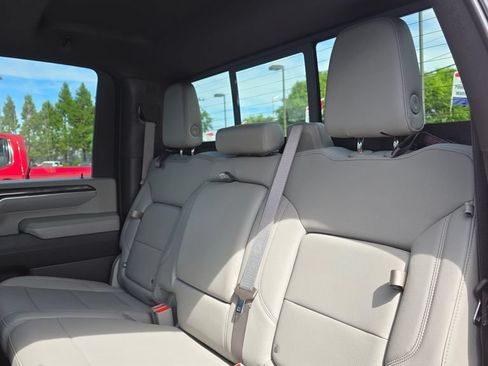 Used 2024 Chevrolet Silverado 3500 LTZ w/ LTZ Convenience Package AWD/4WD image 17