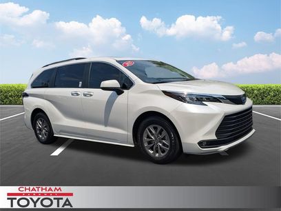 Used 2025 Toyota Sienna XLE w/ XLE Plus Package