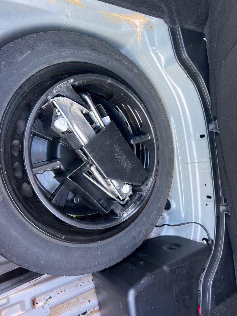 Used 2013 Mercedes-Benz C 300 4MATIC Sedan image 18