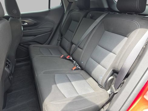 Certified 2023 GMC Terrain SLE w/ Driver Convenience Package FWD image 15