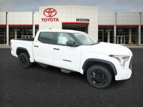 New 2026 Toyota Tundra SR5 image 26