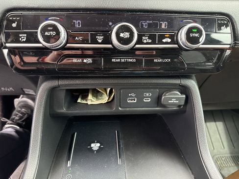 Used 2023 Honda Pilot EX-L image 14