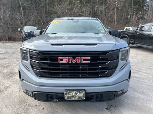 Used 2024 GMC Sierra 1500 Elevation AWD/4WD image 8