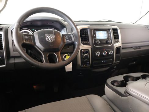 Used 2018 RAM 1500 Classic SLT image 2