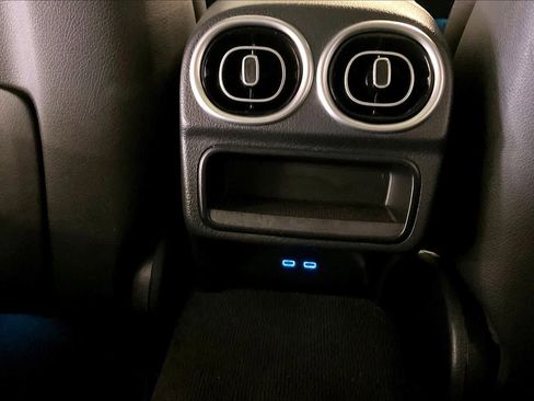 Used 2024 Mercedes-Benz C 300 Sedan image 34