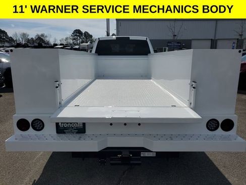 New 2026 RAM 5500 Tradesman w/ Chrome Appearance Group image 10