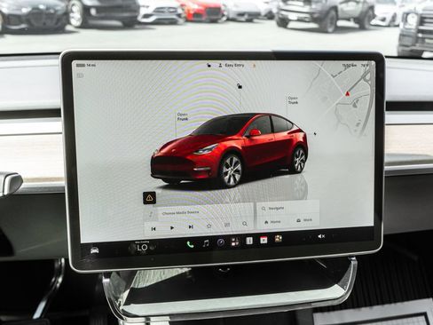 Used 2023 Tesla Model Y Long Range AWD/4WD image 15