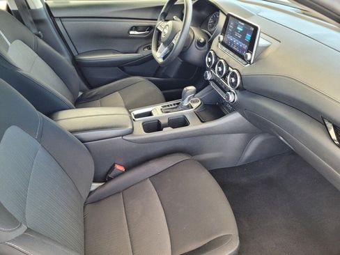 Used 2024 Nissan Sentra SV FWD image 20