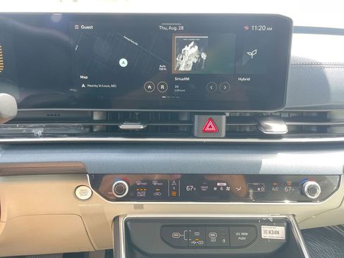 New 2026 Kia Carnival EX image 47