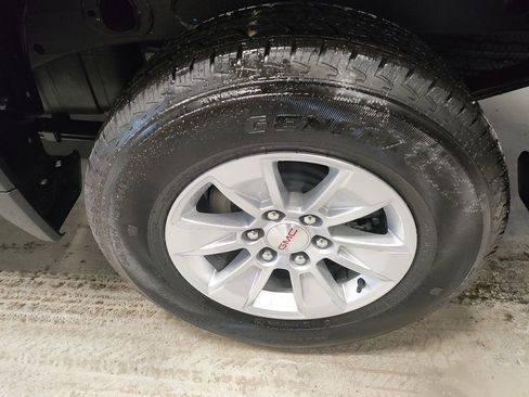 New 2026 GMC Sierra 1500 Pro w/ Pro Value Package image 15