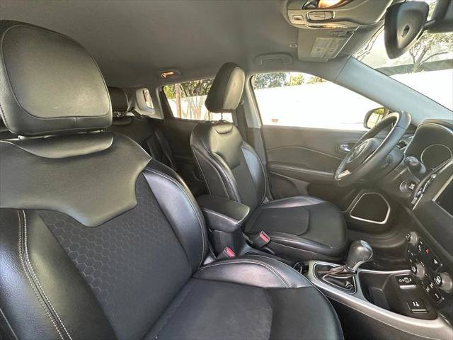 Certified 2018 Jeep Compass Latitude w/ Popular Equipment Group FWD image 30