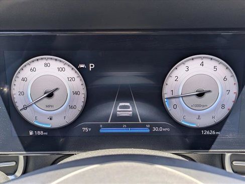 Used 2023 Hyundai Elantra SEL w/ Convenience Package FWD image 11