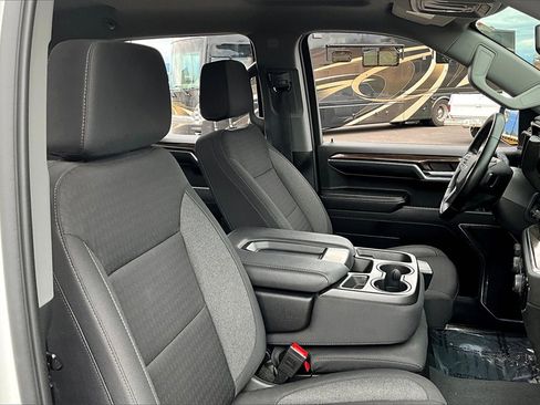 Used 2023 Chevrolet Silverado 1500 RST image 7