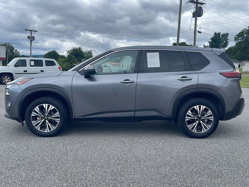 Used 2023 Nissan Rogue SV AWD/4WD image 4