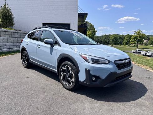 Used 2021 Subaru Crosstrek 2.5i Limited w/ Moonroof Package 2 AWD/4WD image 1