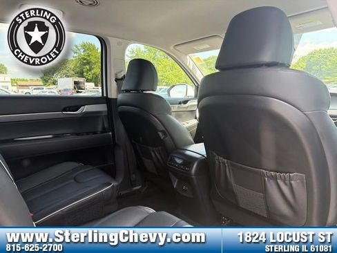 Used 2025 Hyundai Palisade SEL AWD/4WD image 12