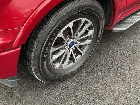 Used 2019 Ford F150 XLT w/ Equipment Group 302A Luxury image 9